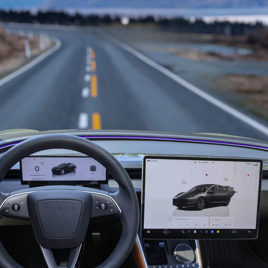 Model 3/Y 10″ Rectangular Instrument Cluster Installed